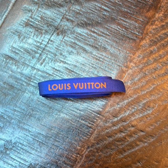 Louis Vuitton Box, Shopping Bag & Ribbon, Perfume Box & Holder - Picture 7 of 16